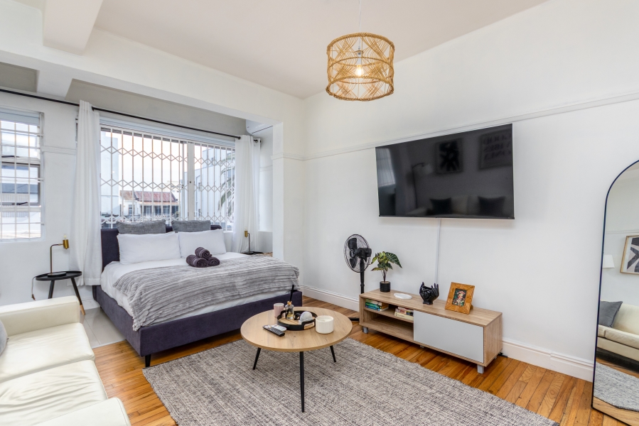 0 Bedroom Property for Sale in Sea Point Western Cape